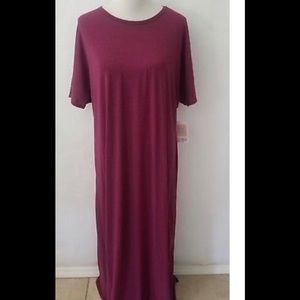 Lularoe Solid Cranberry Maria BNWT